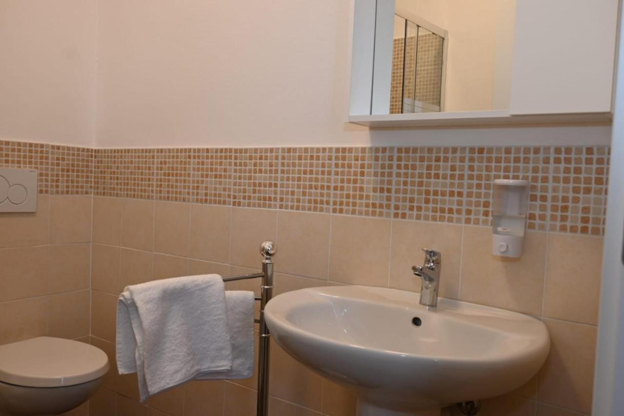 B&B Del Corso Castano Primo Экстерьер фото